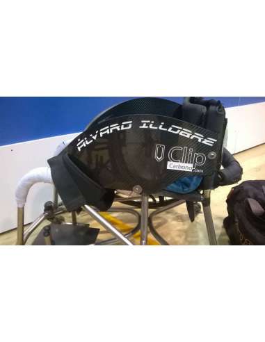 Conjunto de protetores de fibra de carbono personalizados para cadeiras de rodas.