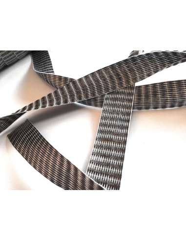 Muestra comercial de cinta plana de fibra de carbono unidireccional de 25mm